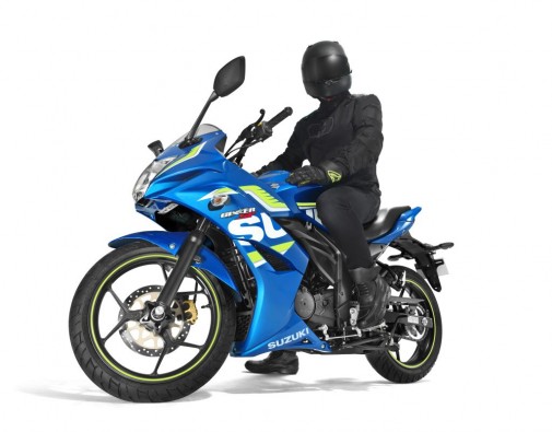 The Gixxer SF is priced at Rs 89,659 while the Gixxer SF Fi costs Rs 93,499