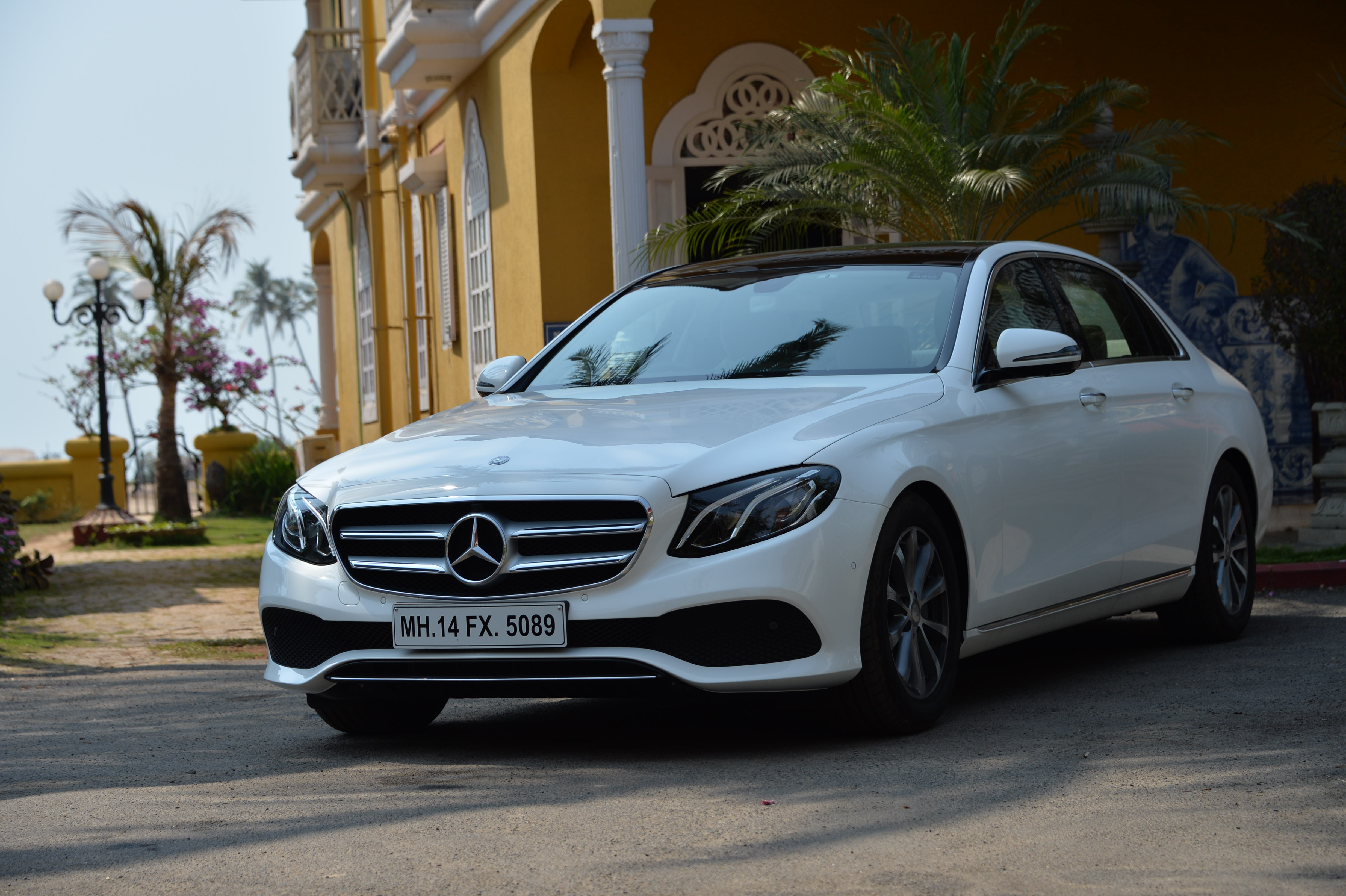 Mercedes offers new service packages on latest E-class