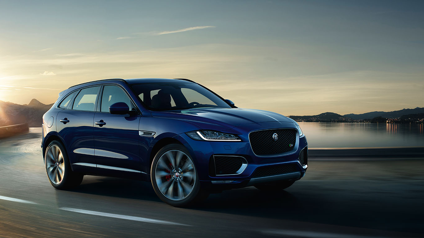 Jaguar’s F-Pace awarded 2017 World Car of the Year 