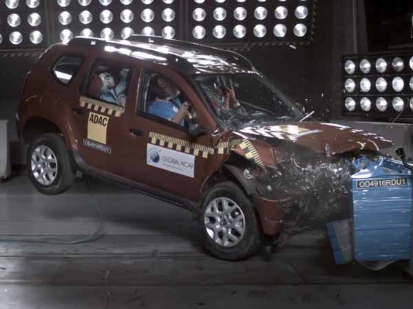 Duster without airbag fails global NCAP crash test