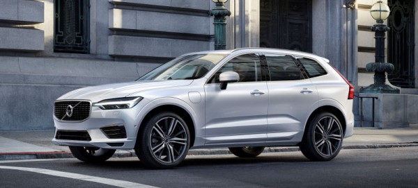 The new XC60 shares underpinnings with the bigger XC90.