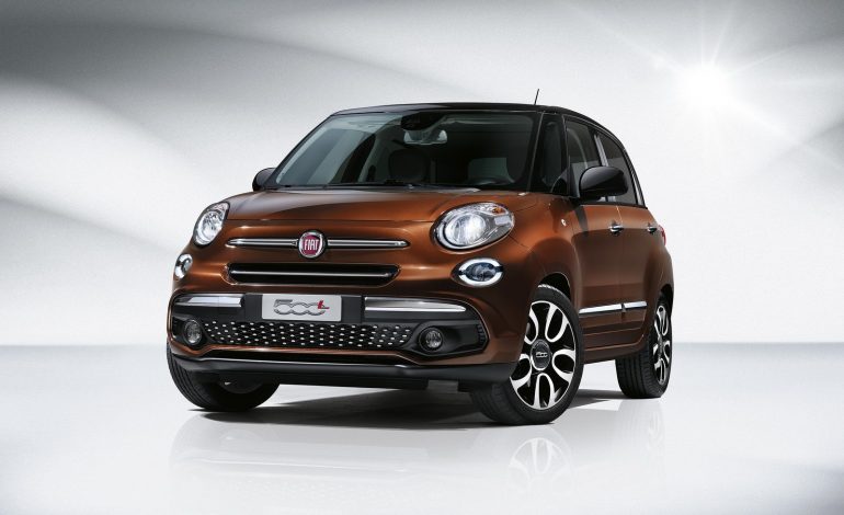 Fiat reveals facelifted 500L 