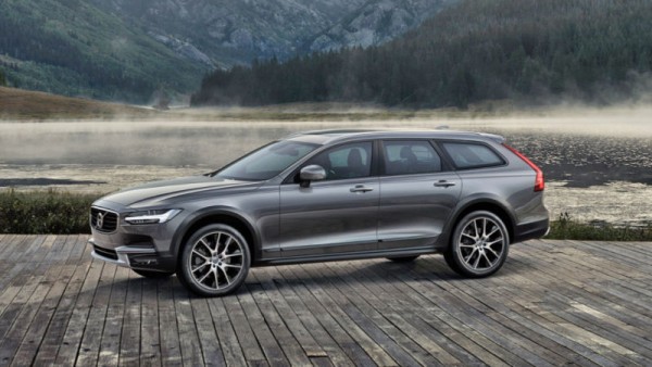 Volvo V90 Cross Country coming soon
