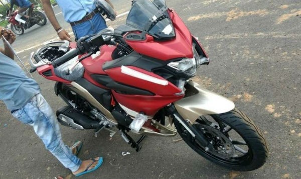 Near-production form Yamaha Fazer 250 spotted