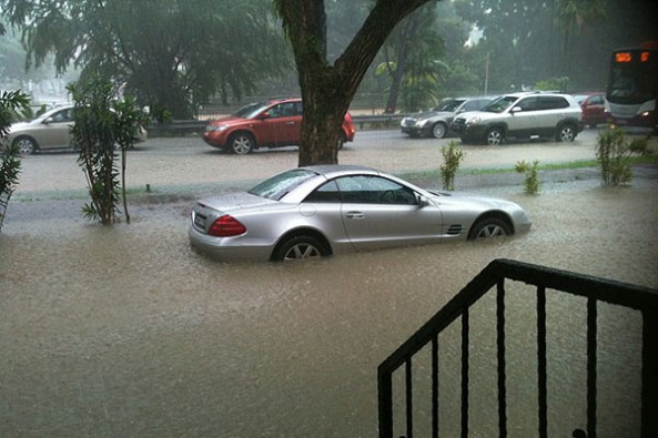 Mercedes aids flood affected customers in Mumbai