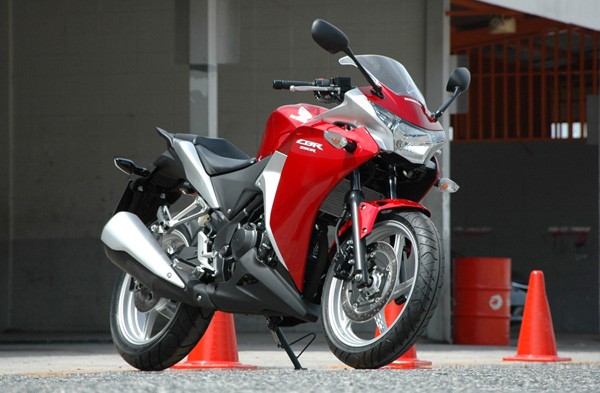 Honda to replace CBR 150R, CBR 250R.