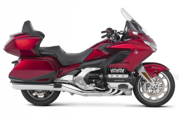 Honda debuts Gold Wing at Tokyo.