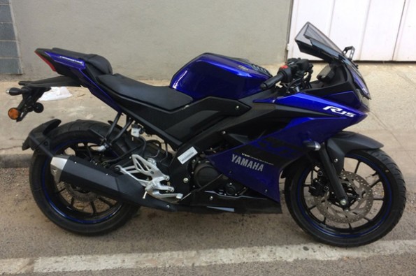 Yamaha R15 v3.0 spotted testing.