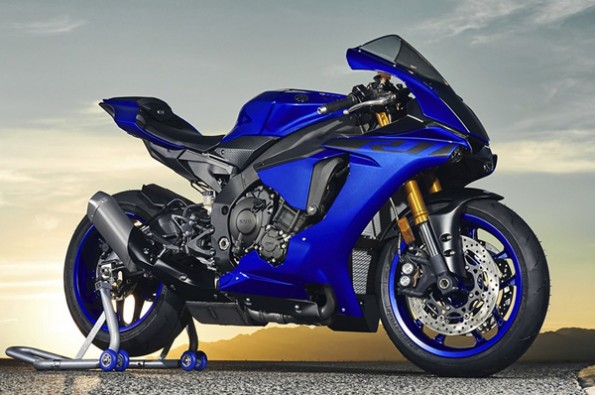 Yamaha launches its YZF R1 in India.