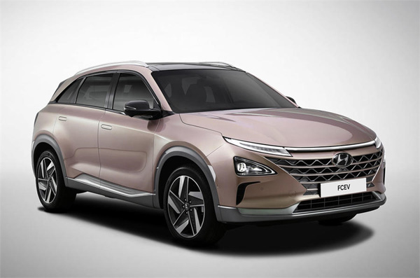 Hyundai takes Wraps Off hydrogen Fuel Cell SUV