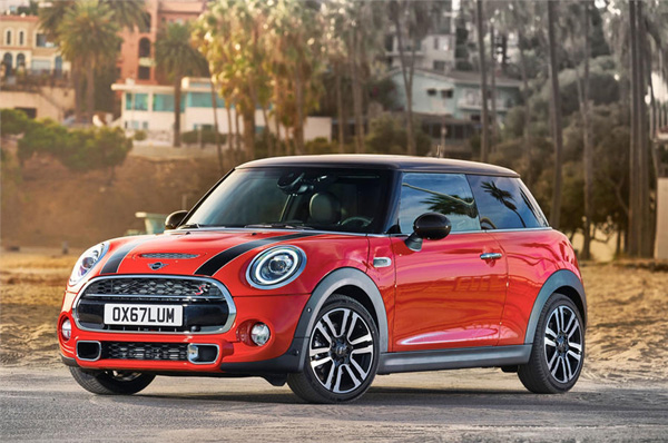 Mini Range Gets Added Tech and DCT Gearbox