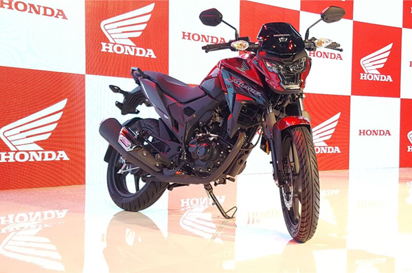 Honda Unveils 160cc X-Blade at Auto Expo 2018