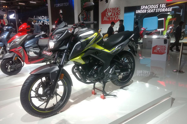 Honda Shows its Updated CB Hornet 160R with ABS 