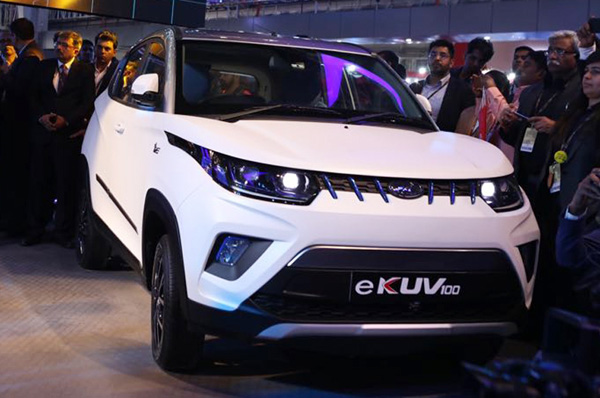 Mahindra Showcases its eKUV100 EV at the Auto Expo