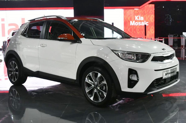 Kia Debuts its Stonic in India