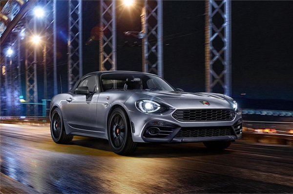 Fiat shows carbon-fibre hard-top version of Abarth 124 GT 