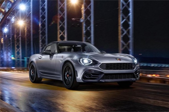 Fiat shows carbon-fibre hard-top.