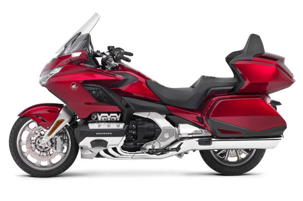 Honda commences deliveries of Gold Wing in India