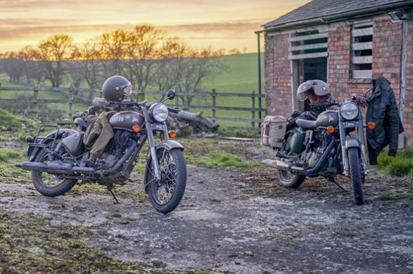 Royal Enfield Classic 500 Pegasus.