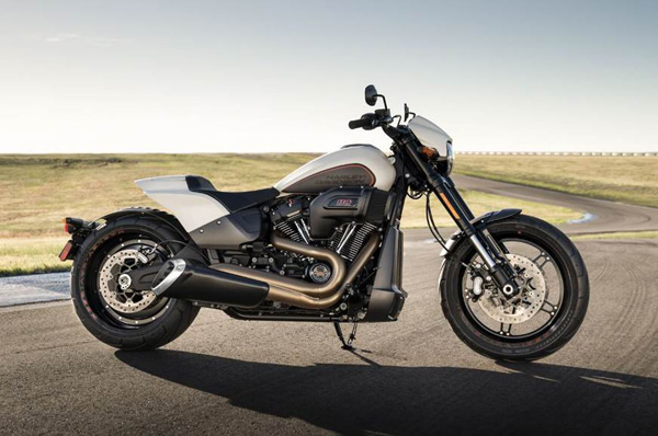 Harley-Davidson shows updated FXDR 114, CVO models 