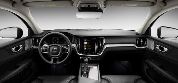 Volvo V60 Cross Country Interior