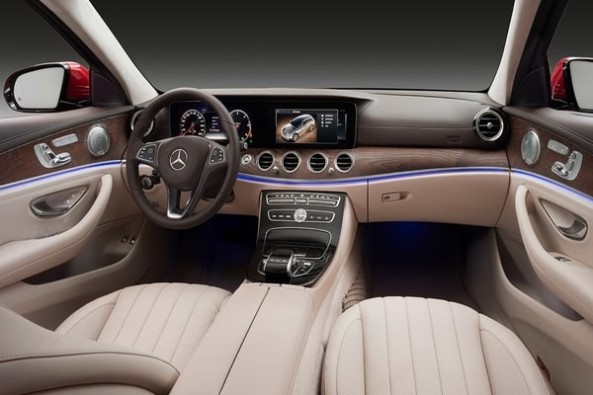 Mercedes_E_Class_All_Terrain_Interior