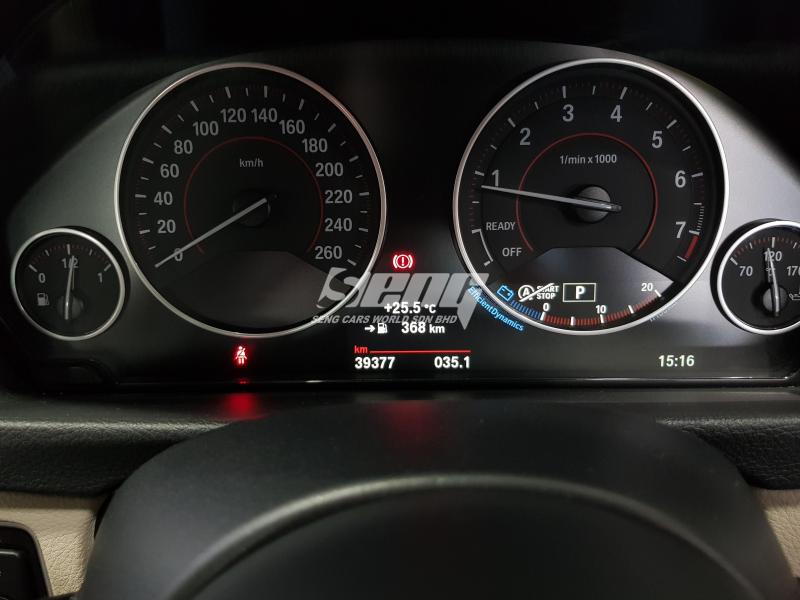 BMW 3 Series 330i LCi 2.0 F30 M-Sport 2015