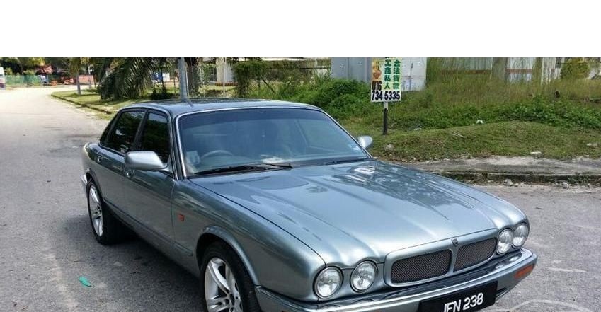 Jaguar XJ6