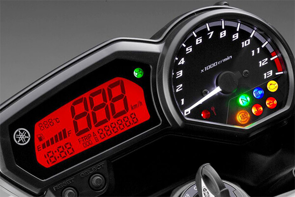 yamaha xj6  